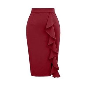 Red ruffle detail pencil skirt ❤️